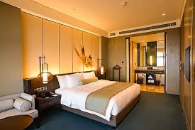 Royal Crown Hotel